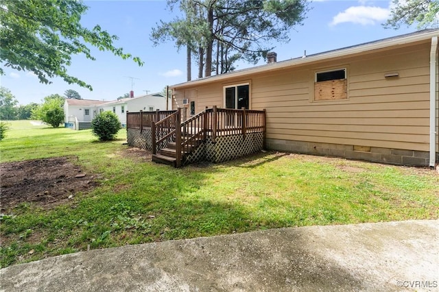 507 Tavern St, Blackstone, VA 23824 - back of property featuring a wooden deck and a lawn