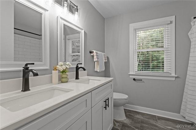 2941 Ellesmere Dr, Midlothian, VA 23113 - full bath with plenty of natural light, double vanity, and marble finish flooring