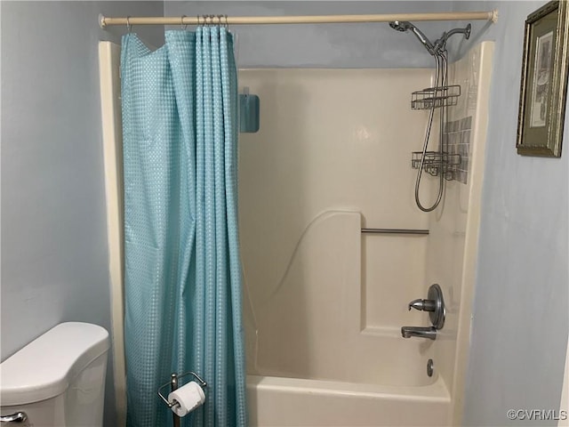 12400 Richmond St, Chesterfield, VA 23831 - full bathroom featuring shower / tub combo and toilet