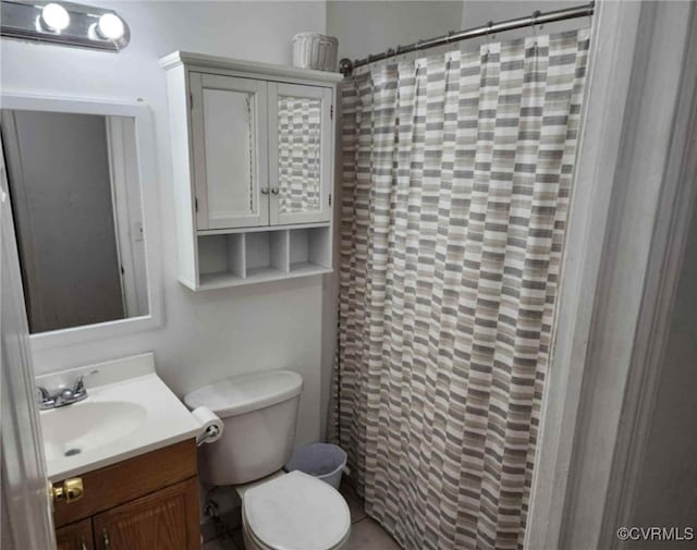 5724 Linda Rd, Sandston, VA 23150 - full bath with vanity and a shower with curtain