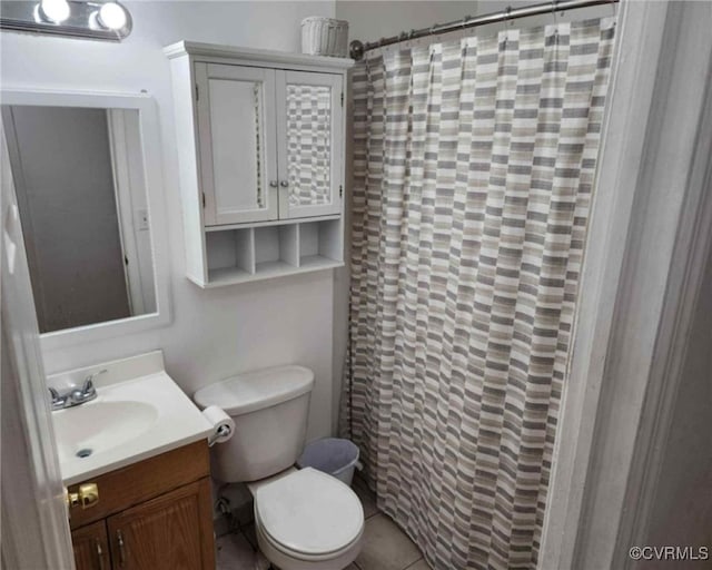 5724 Linda Rd, Sandston, VA 23150 - bathroom with vanity and a shower with shower curtain