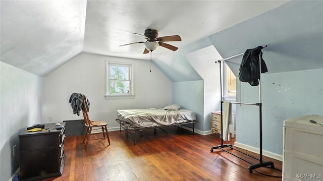 17 E 31st St, Richmond, VA 23224 - bedroom featuring wood-type flooring, lofted ceiling, and a ceiling fan