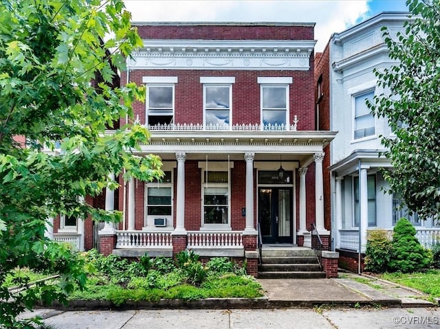 2025 W Grace St, Richmond, VA 23220 - photo 1