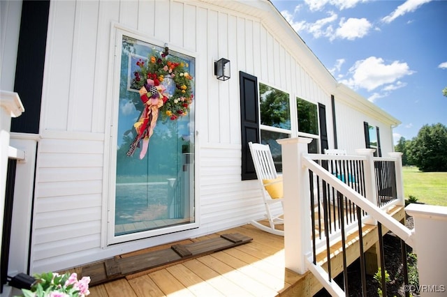 12 Sunset Ln, Rice, VA 23966 - entrance to property featuring a wooden deck