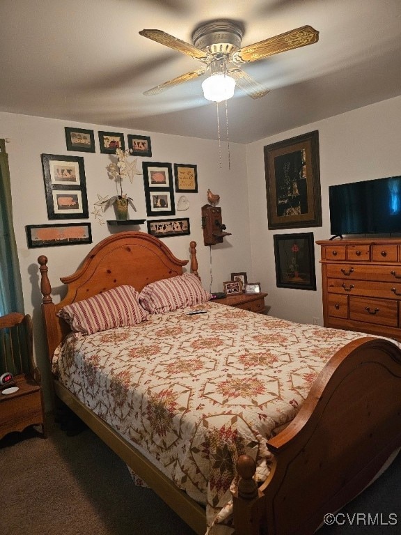 5403 Chesdin Rd, North Dinwiddie, VA 23803 - carpeted bedroom with ceiling fan