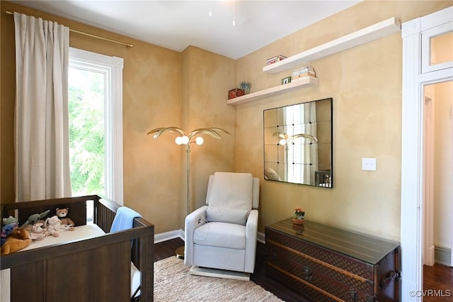 7 N Davis Ave, Richmond, VA 23220 - bedroom featuring wood finished floors and baseboards