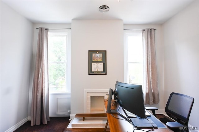 7 N Davis Ave, Richmond, VA 23220 - office with baseboards