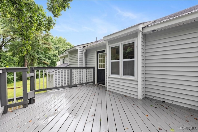 4803 White Manor Ct, Chesterfield, VA 23112 - view of wooden terrace