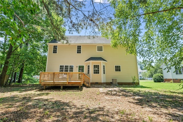6118 Pond Grass Rd, Mechanicsville, VA 23111 - rear view of property with crawl space, a wooden deck, and a lawn