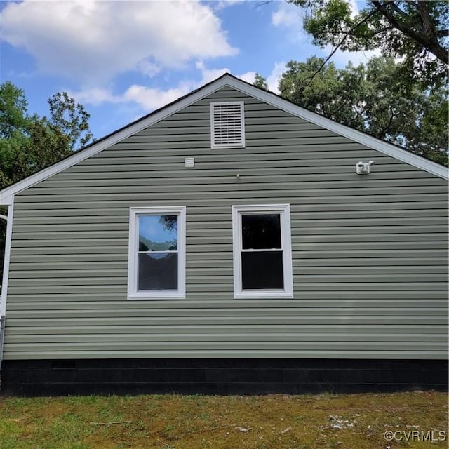 3017 Wright Rd, Petersburg, VA 23805 - view of side of property with crawl space
