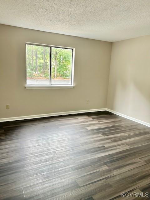 12665 Daybreak Cir Unit 12665, Newport News, VA 23602 - photo 18