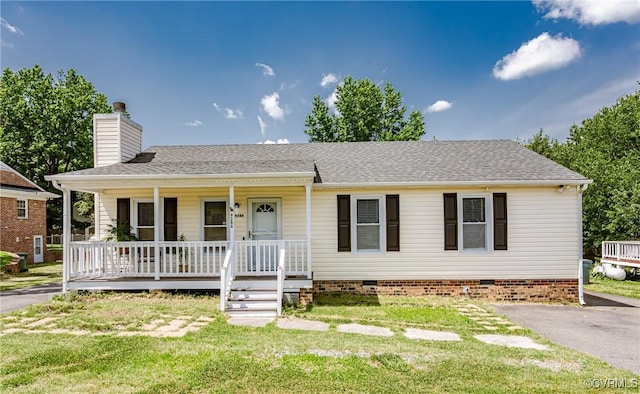 9286 Hungary Rd, Glen Allen, VA 23060 - view of front of property with a porch, crawl space, a front lawn, a chimney, and roof with shingles