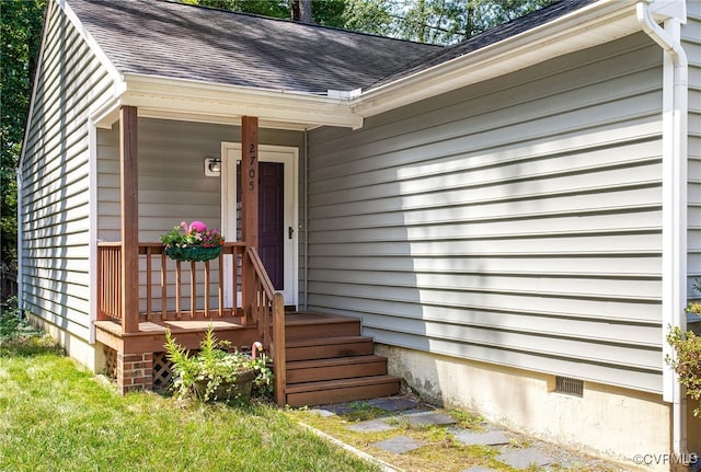 2705 Glen Point Cir, Henrico, VA 23233 - doorway to property featuring a shingled roof and crawl space