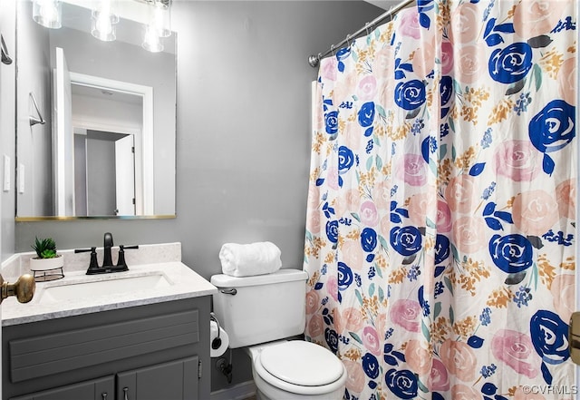2705 Glen Point Cir, Henrico, VA 23233 - full bathroom featuring vanity and curtained shower