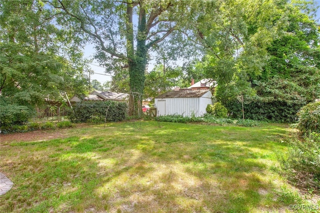 4006 Chevy Chase St, Richmond, VA 23227 - view of green lawn with an outbuilding
