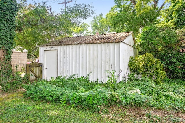 4006 Chevy Chase St, Richmond, VA 23227 - view of shed with a gate