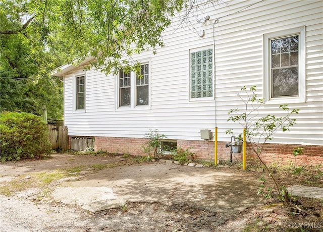 4006 Chevy Chase St, Richmond, VA 23227 - view of side of home with crawl space