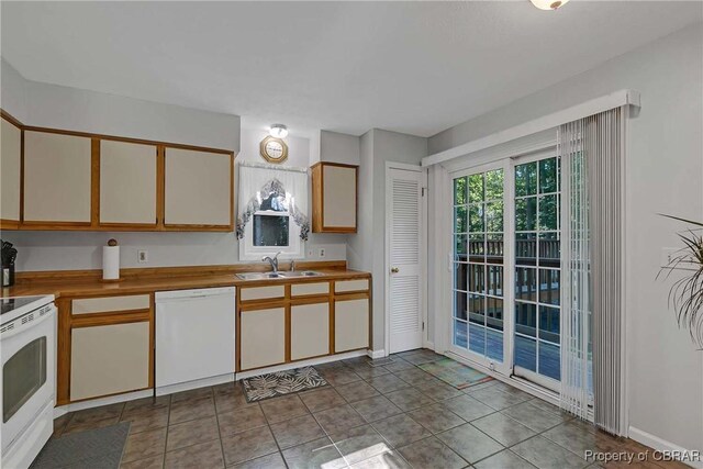 8187 Lord Fairfax Cir, Gloucester, VA 23061 - kitchen featuring white appliances and a sink
