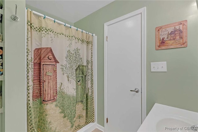8187 Lord Fairfax Cir, Gloucester, VA 23061 - full bath featuring vanity