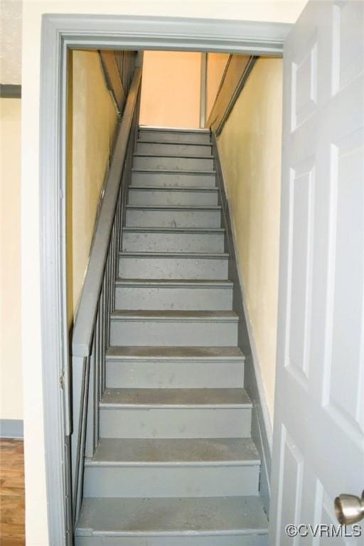 1642 Free State Rd, Meherrin, VA 23954 - view of stairs