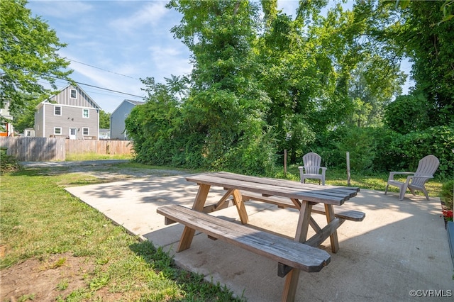 2909 Hull St, Richmond, VA 23224 - view of patio / terrace with outdoor dining area
