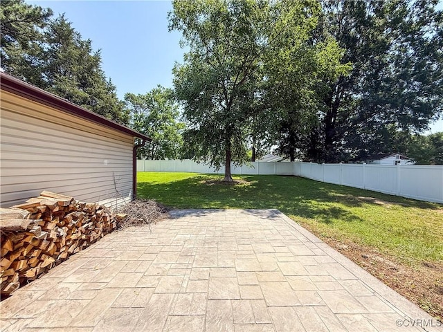 7908 Capistrano Dr, Henrico, VA 23227 - fenced backyard with a patio