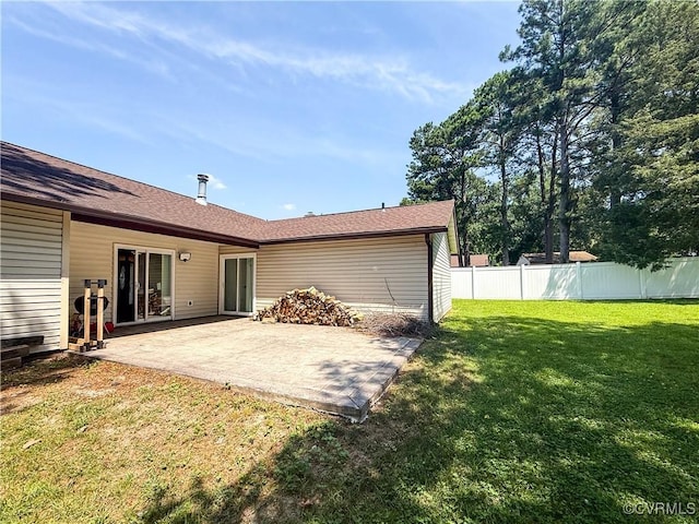 7908 Capistrano Dr, Henrico, VA 23227 - rear view of house with a patio area