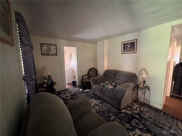 875 Islington Rd, Warsaw, VA 22572 - view of carpeted living area