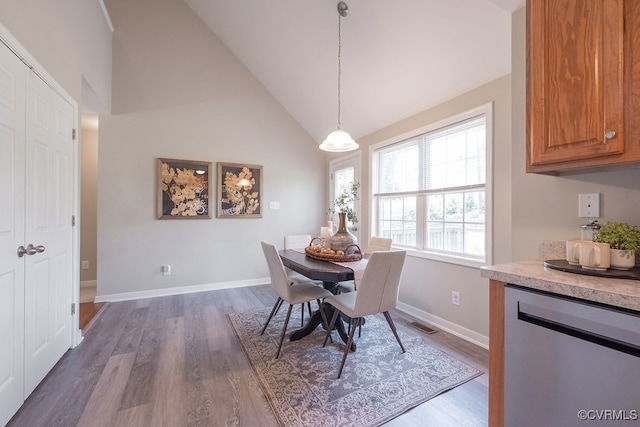 1014 Pennsylvania Ave, Glen Allen, VA 23060 - dining room featuring dark wood finished floors and high vaulted ceiling