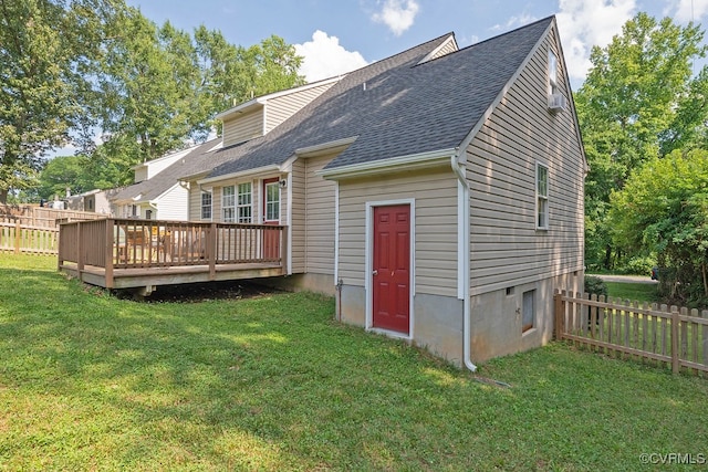1014 Pennsylvania Ave, Glen Allen, VA 23060 - rear view of house featuring a shingled roof and a wooden deck