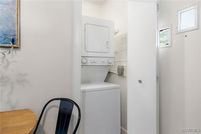 3912 Alma Ave, Henrico, VA 23222 - laundry room with stacked washer / dryer and crown molding