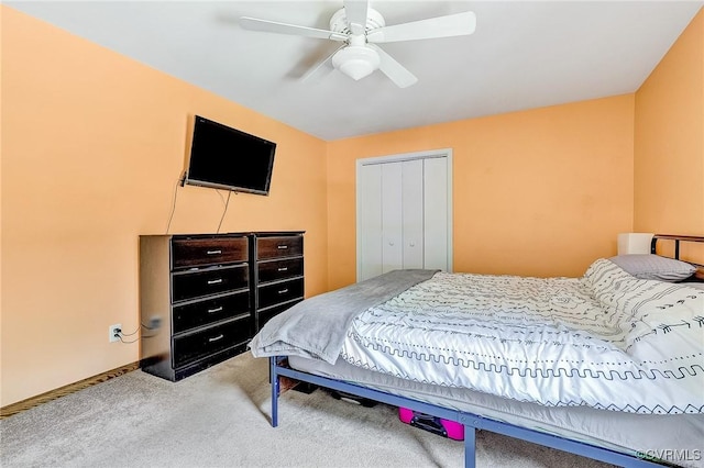 10613 Poachers Run, Chesterfield, VA 23832 - carpeted bedroom with a closet and a ceiling fan