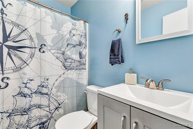 10613 Poachers Run, Chesterfield, VA 23832 - full bath featuring vanity and curtained shower