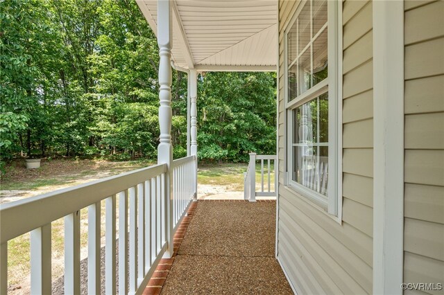 6125 Trinity Church Rd, Dinwiddie, VA 23833 - view of covered porch