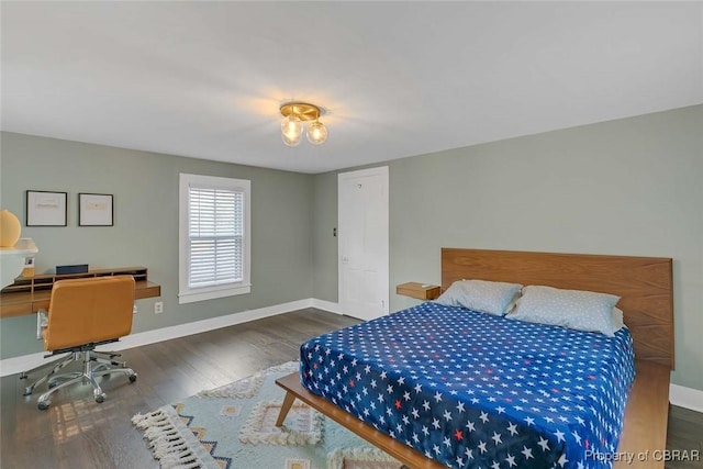 186 Bay Shore Point Rd, Port Haywood, VA 23138 - bedroom featuring wood finished floors and a desk