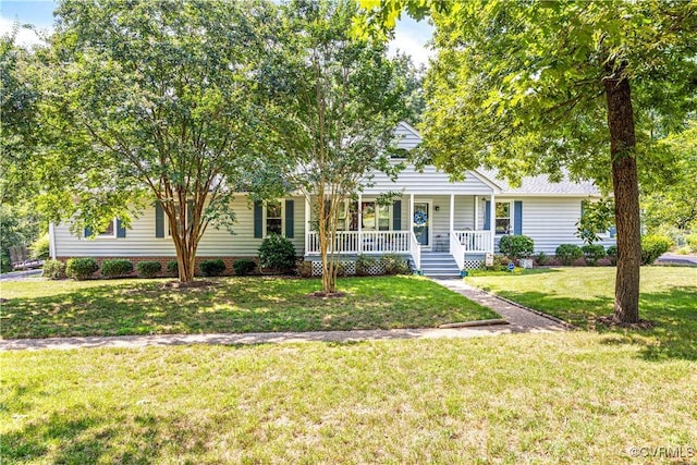 4310 Courthouse Rd, Prince George, VA 23875 - ranch-style house featuring covered porch and a front yard