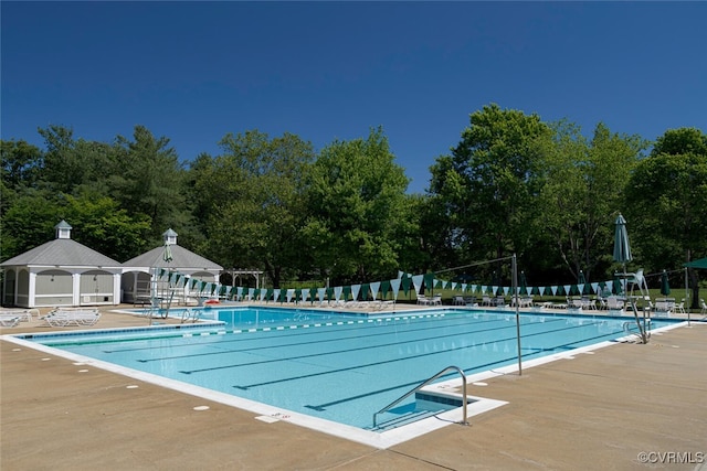 13000 Huntsteed Ct, Ridge Branch, VA 23233 - community pool with a patio