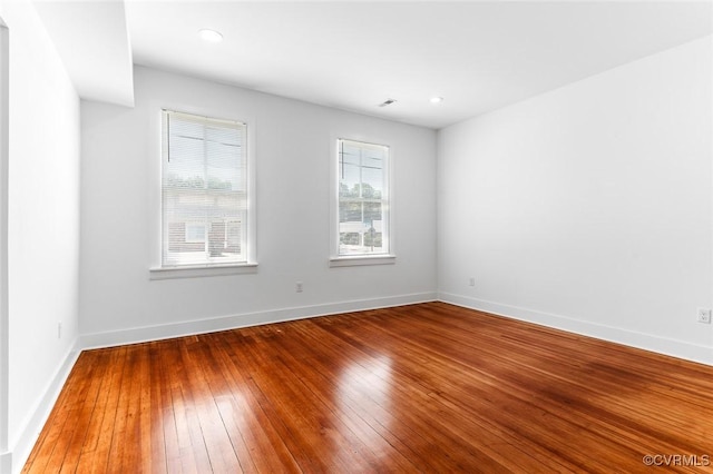 521 S Sycamore St, Petersburg, VA 23803 - spare room with wood-type flooring and recessed lighting