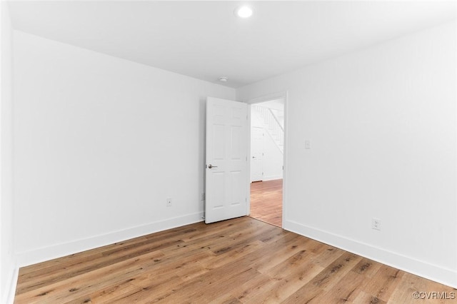 521 S Sycamore St, Petersburg, VA 23803 - spare room featuring light wood-style flooring and recessed lighting
