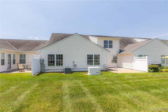 8125 Janice Ave, Mechanicsville, VA 23111 - back of house featuring a patio