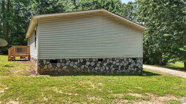 209 Oak Hill Rd, Prospect, VA 23960 - view of side of home featuring a lawn, crawl space, and view of scattered trees