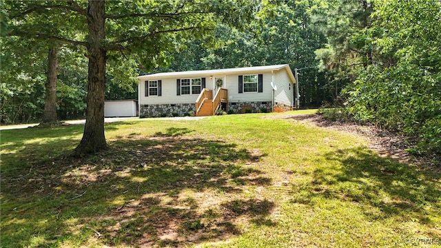 209 Oak Hill Rd, Prospect, VA 23960 - view of front of home with a front lawn and crawl space