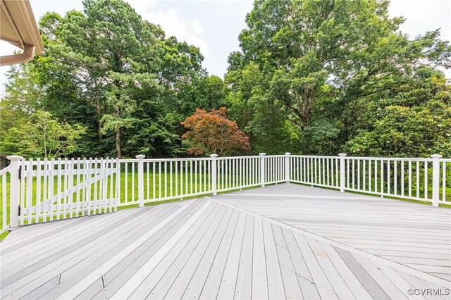 3 Milby Cir, Sandston, VA 23150 - wooden deck featuring a lawn