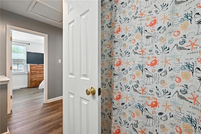 16731 Amherst Oak Ln, Chesterfield, VA 23834 - bathroom with wood finished floors and baseboards