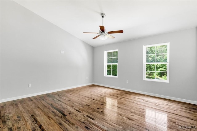 344 Land Or Dr, Ruther Glen, VA 22546 - unfurnished room with wood finished floors and a ceiling fan