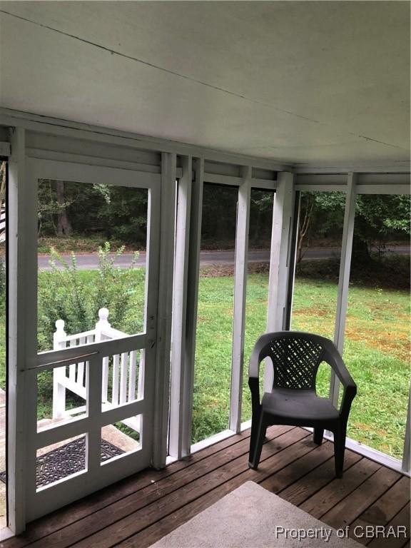 271 Bendall Ln, Mathews, VA 23109 - view of sunroom / solarium