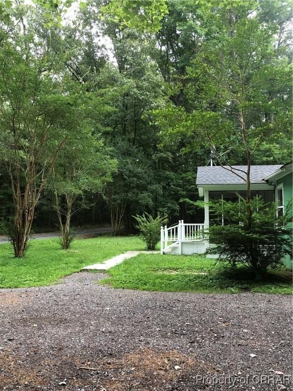 271 Bendall Ln, Mathews, VA 23109 - view of grassy yard