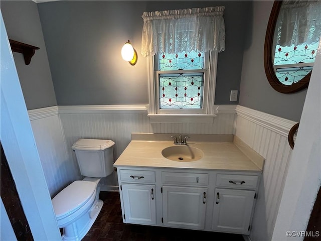 16200 Hunters Ridge Ln, Moseley, VA 23120 - half bathroom featuring wainscoting and vanity