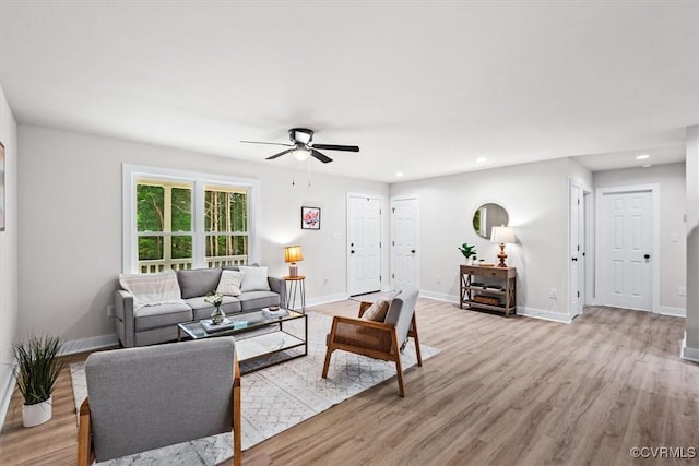 487 Deep Landing Rd, Tappahannock, VA 22560 - living room featuring a ceiling fan, recessed lighting, and light wood finished floors