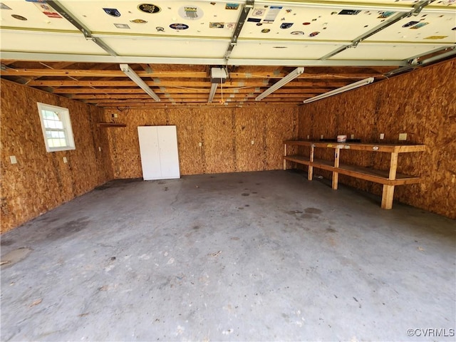 25521 Ferndale Rd, Petersburg, VA 23803 - garage featuring a garage door opener